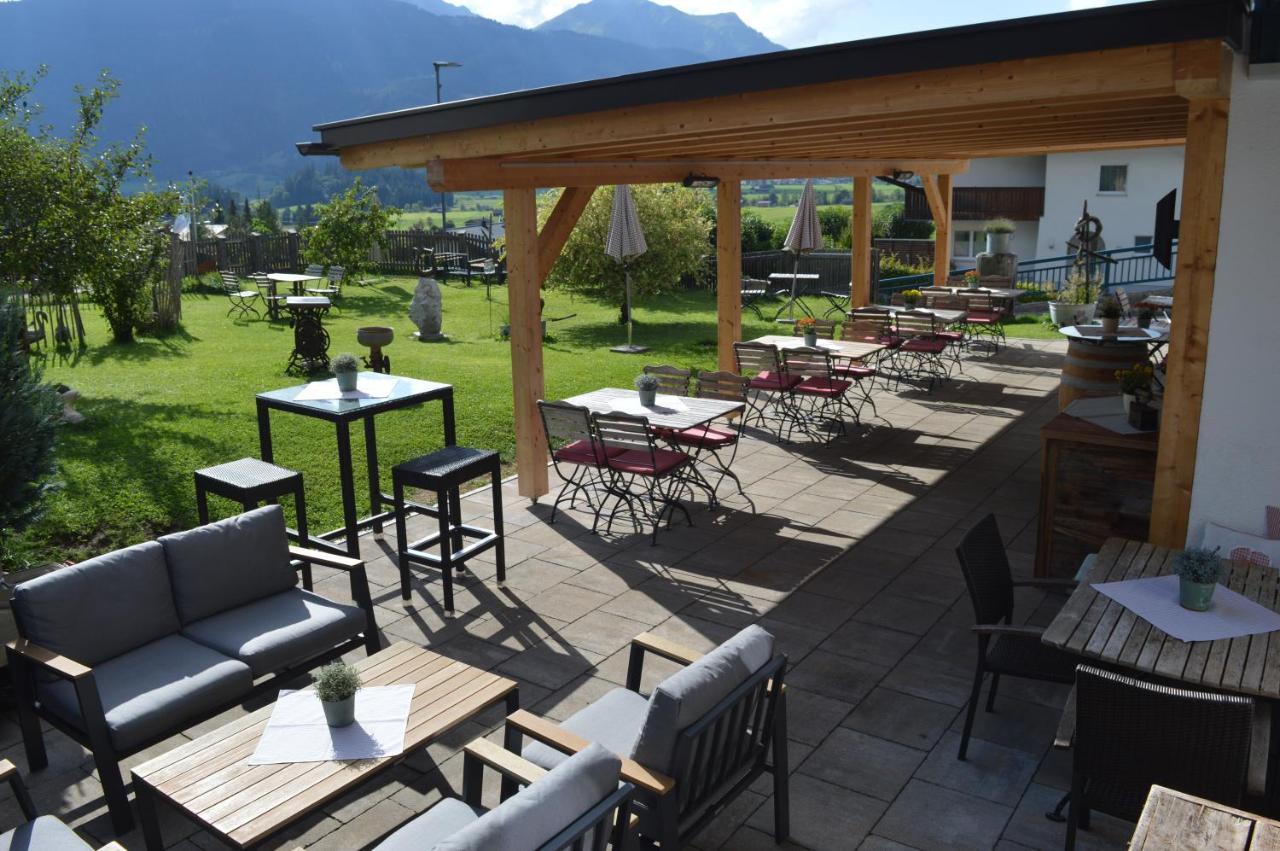 Hotel Zum Urviech -Erwachsenenhotel- (Adults Only) Ehrwald Esterno foto
